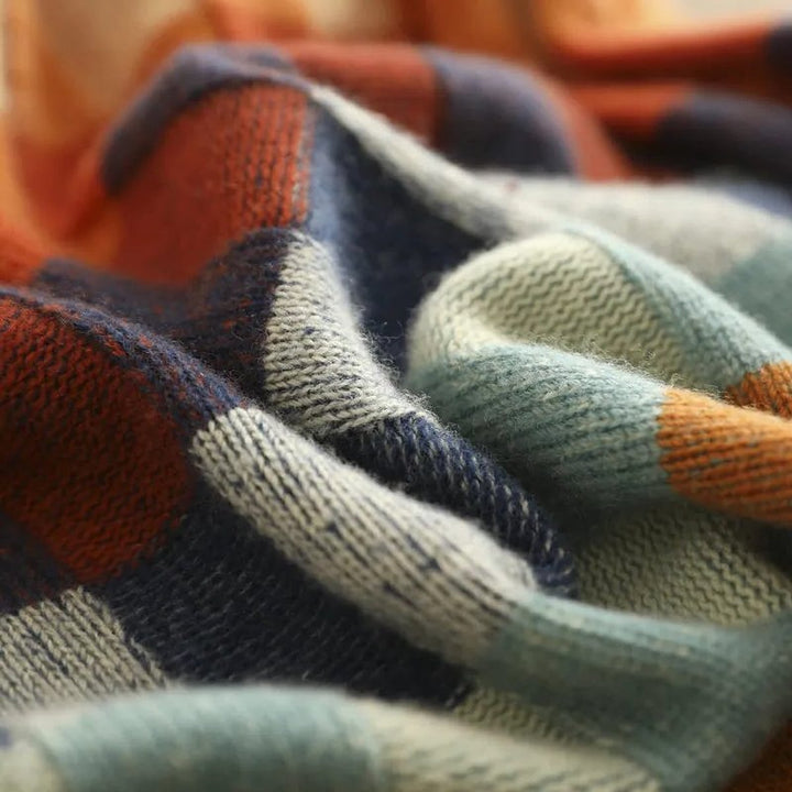 Women's Plaid Crew Neck Sweater, detail view