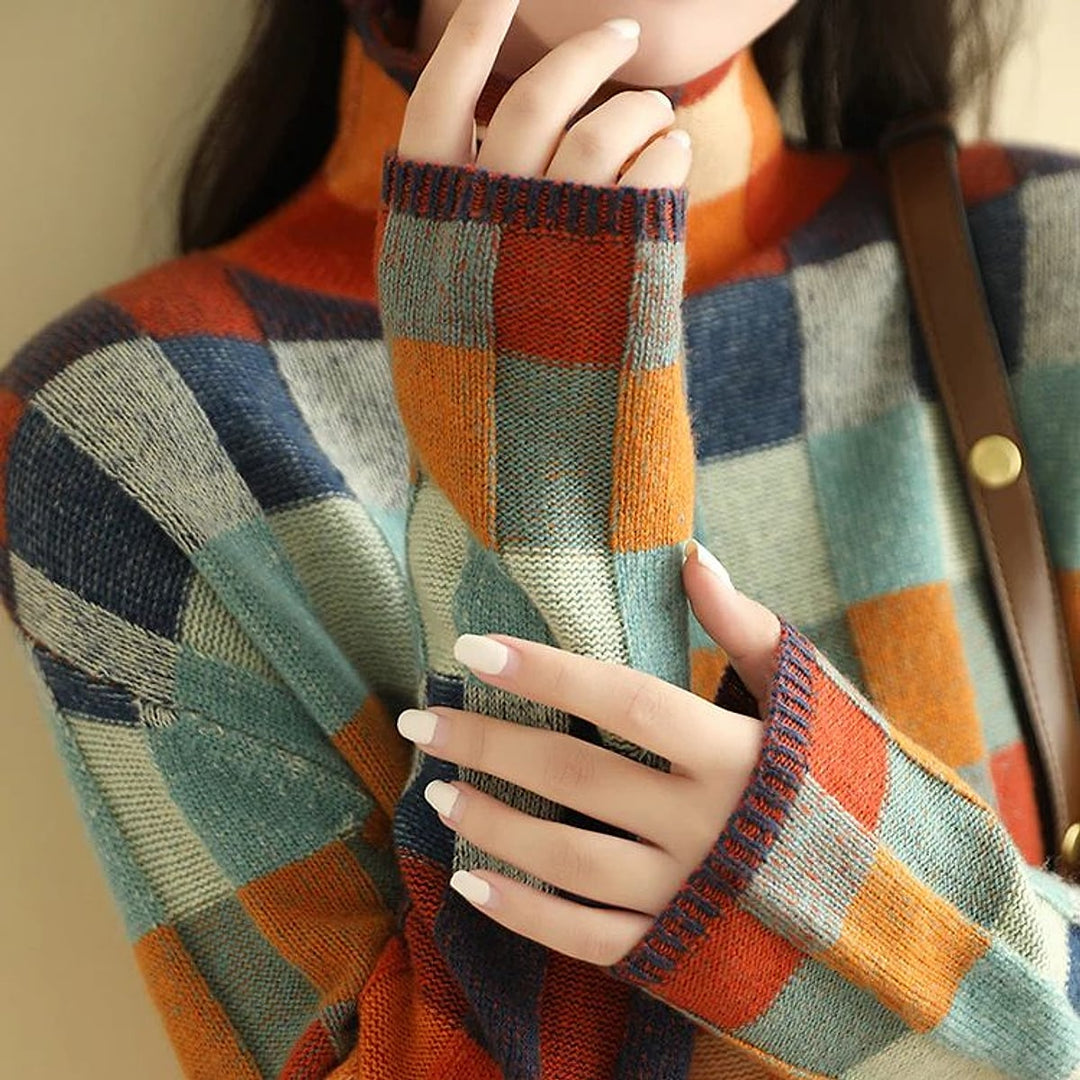 Women's Plaid Crew Neck Sweater, detail view 4