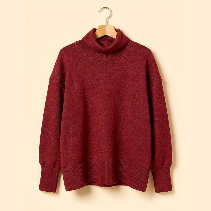 Women's Chunky Turtleneck Sweater in Burgundy, front view