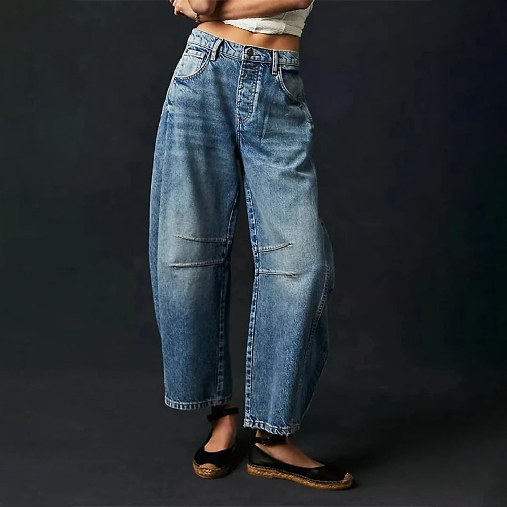 Women’s Barrel Jeans in Navy, front view