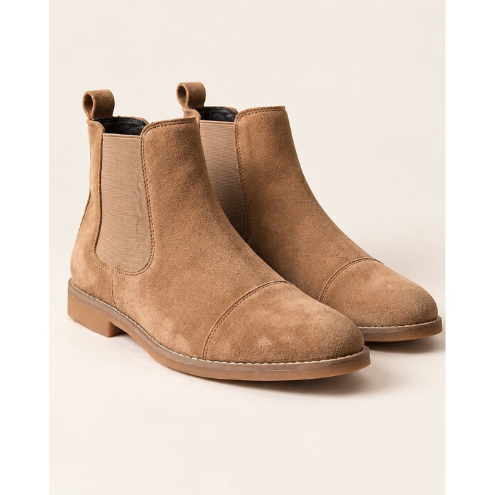 Men's Chelsea Boots, front view 3